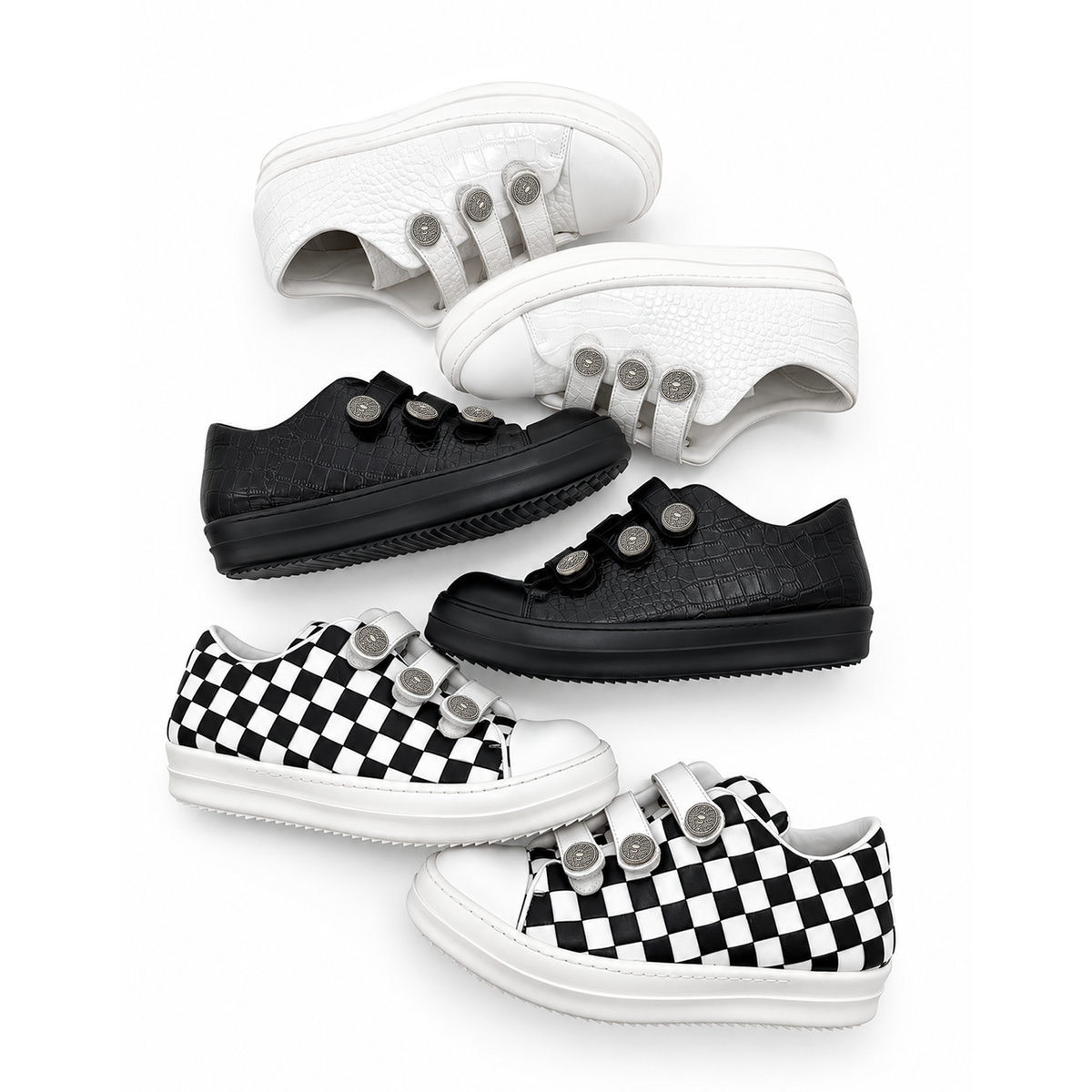 KARMANISTIC Script Logo Low-Top Sneakers