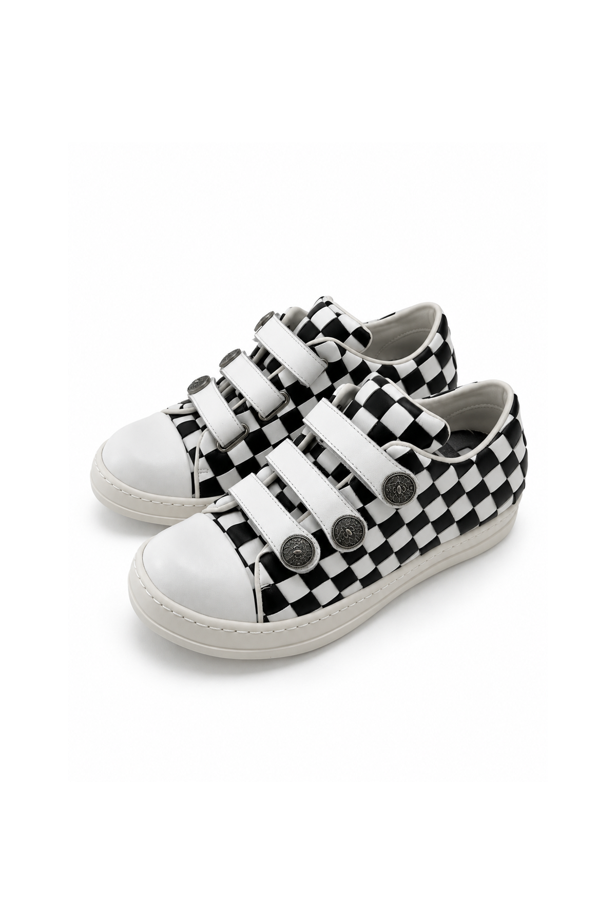 KARMANISTIC Script Logo Low-Top Sneakers