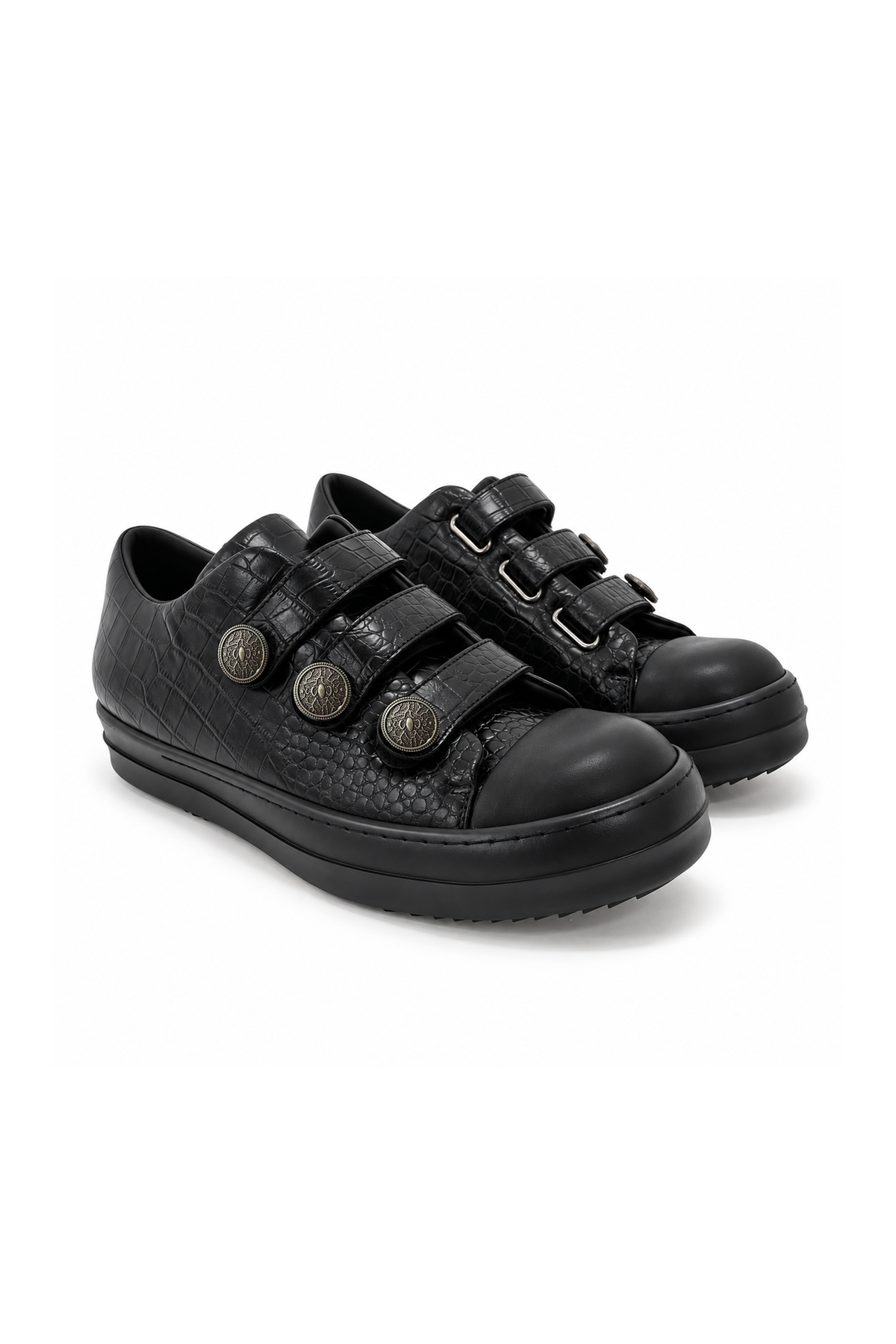 KARMANISTIC Script Logo Low-Top Sneakers