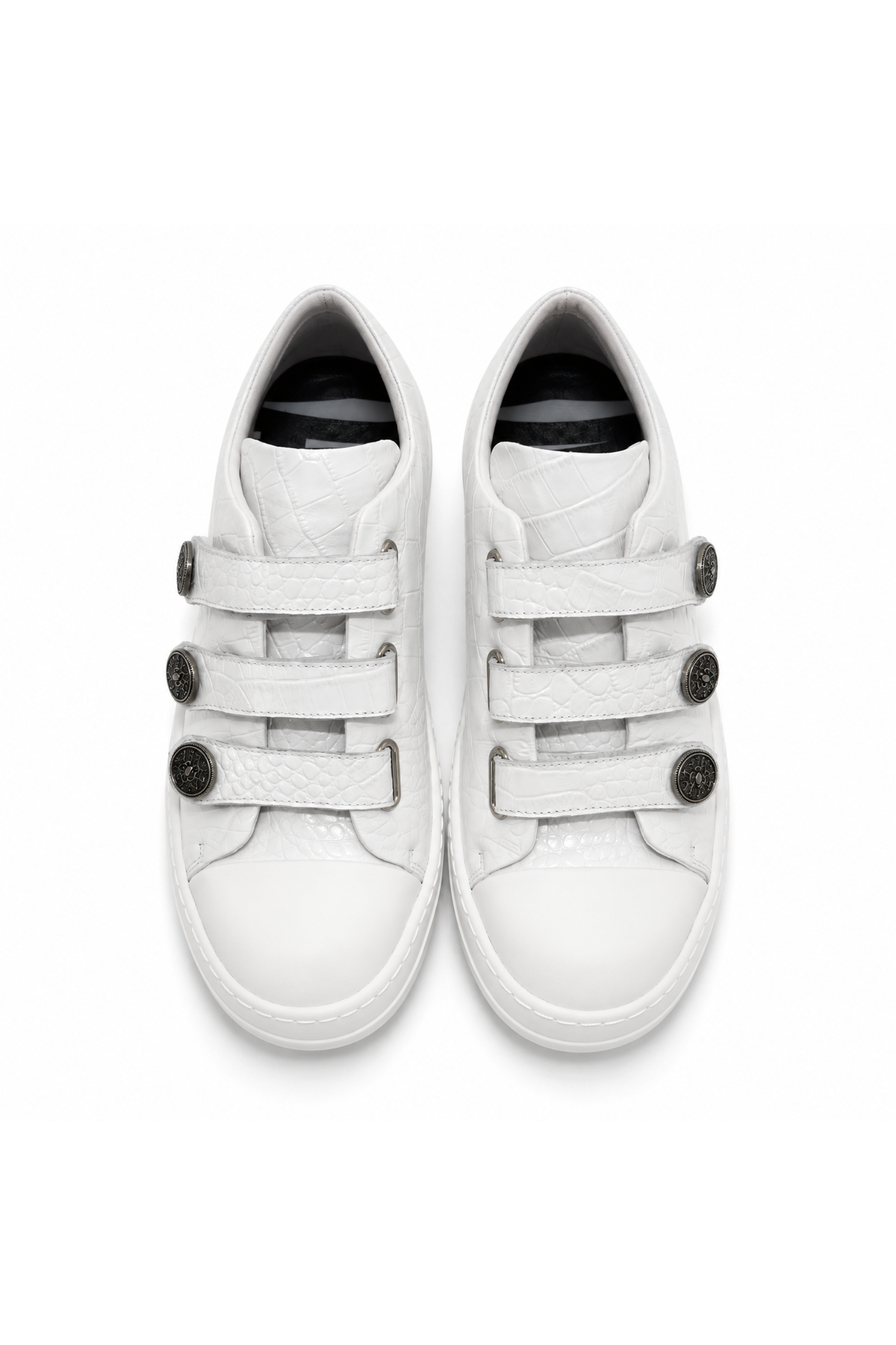 KARMANISTIC Script Logo Low-Top Sneakers