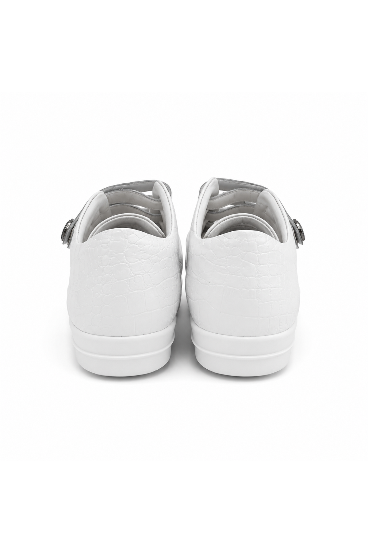 KARMANISTIC Script Logo Low-Top Sneakers