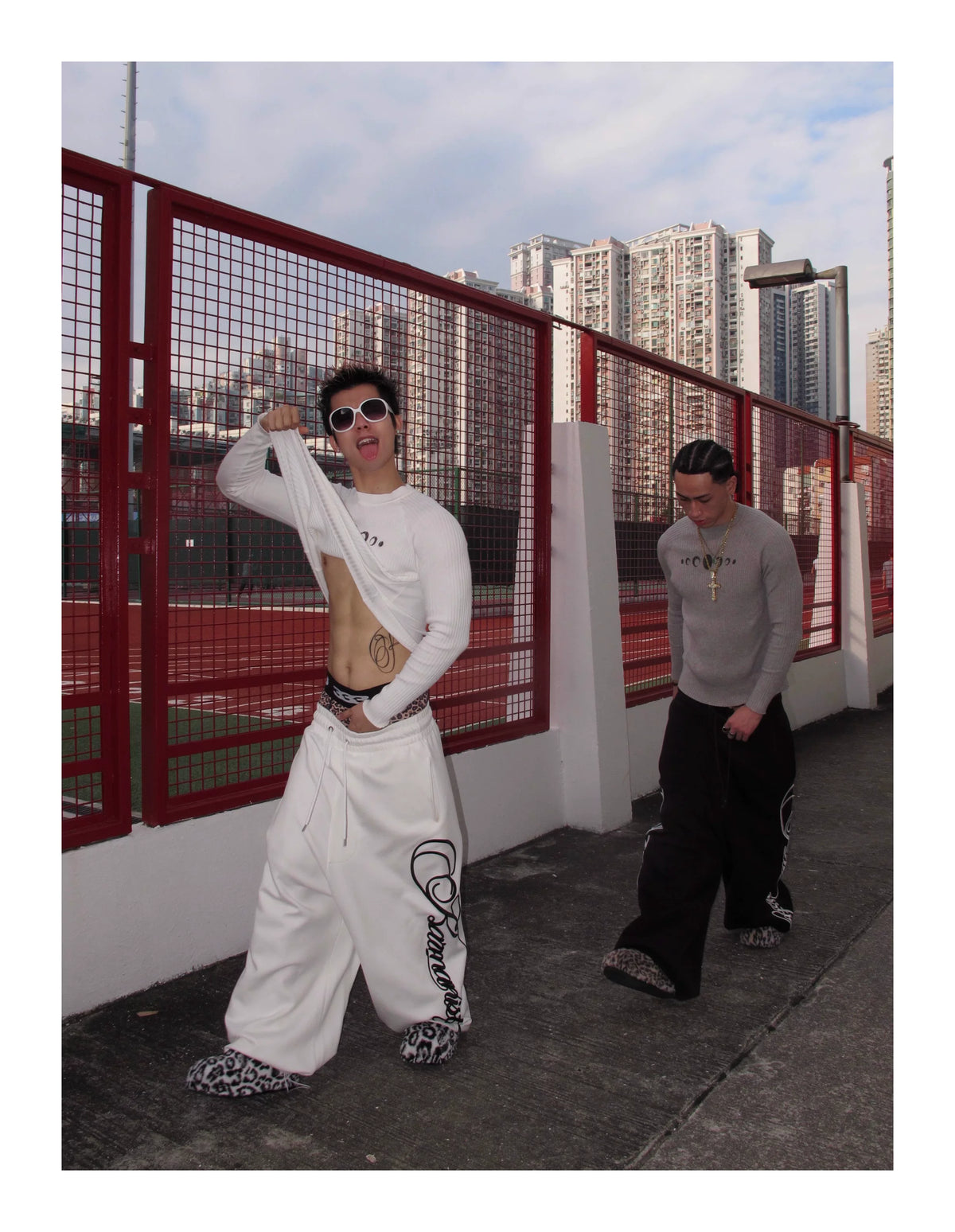 KARMANISTIC Fitted Athletic Knit Sweater