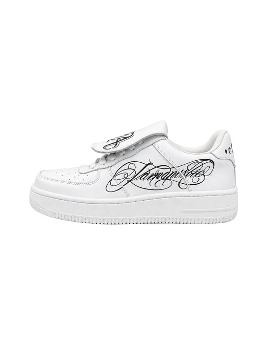 KARMANISTIC Script Logo Low-Top Sneakers